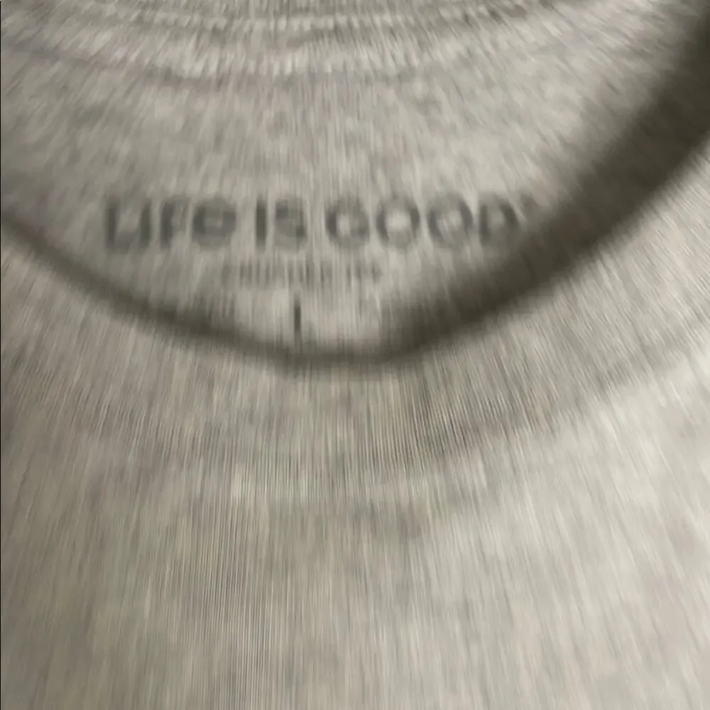 Life is Good Gray Graphic T-Shirt. Large
